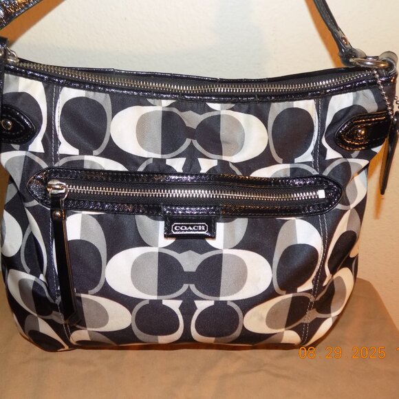 Coach Black and White Shoulder Bag # 26023 - Picture 2 of 6